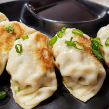 (D19) Chicken Gyoza - RM19